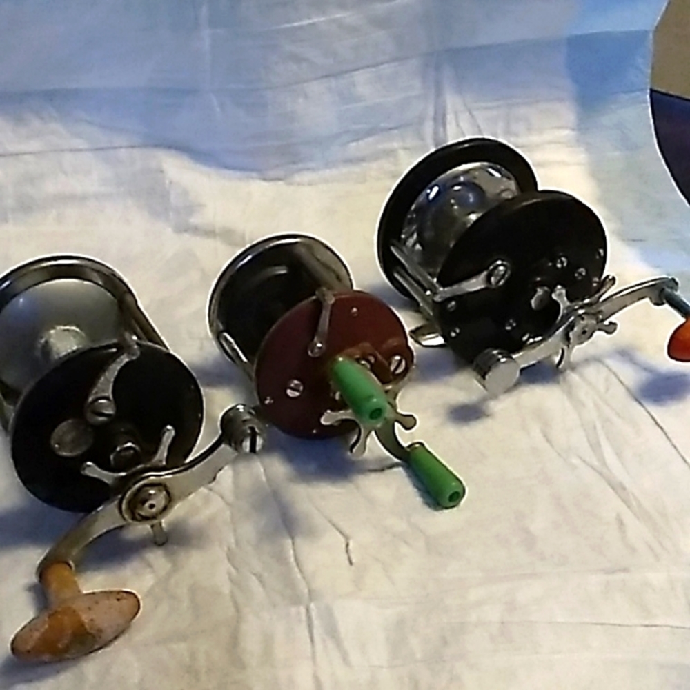 3 vintage fishing reels